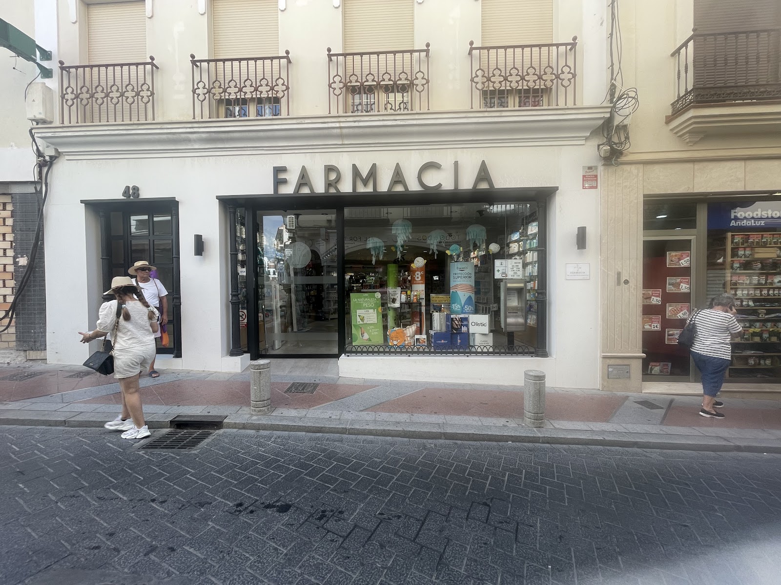 Farmacia Lucía Sáenz de Buruaga Molina
