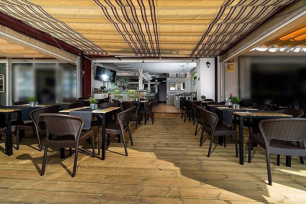 Sanar Lounge
