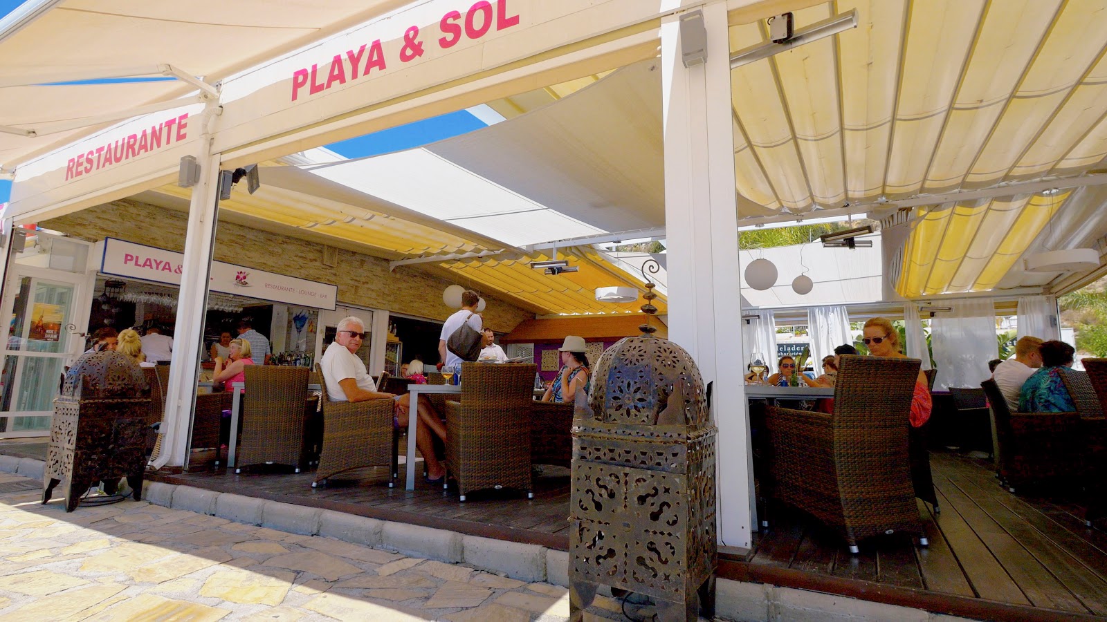 Playa & Sol Lounge