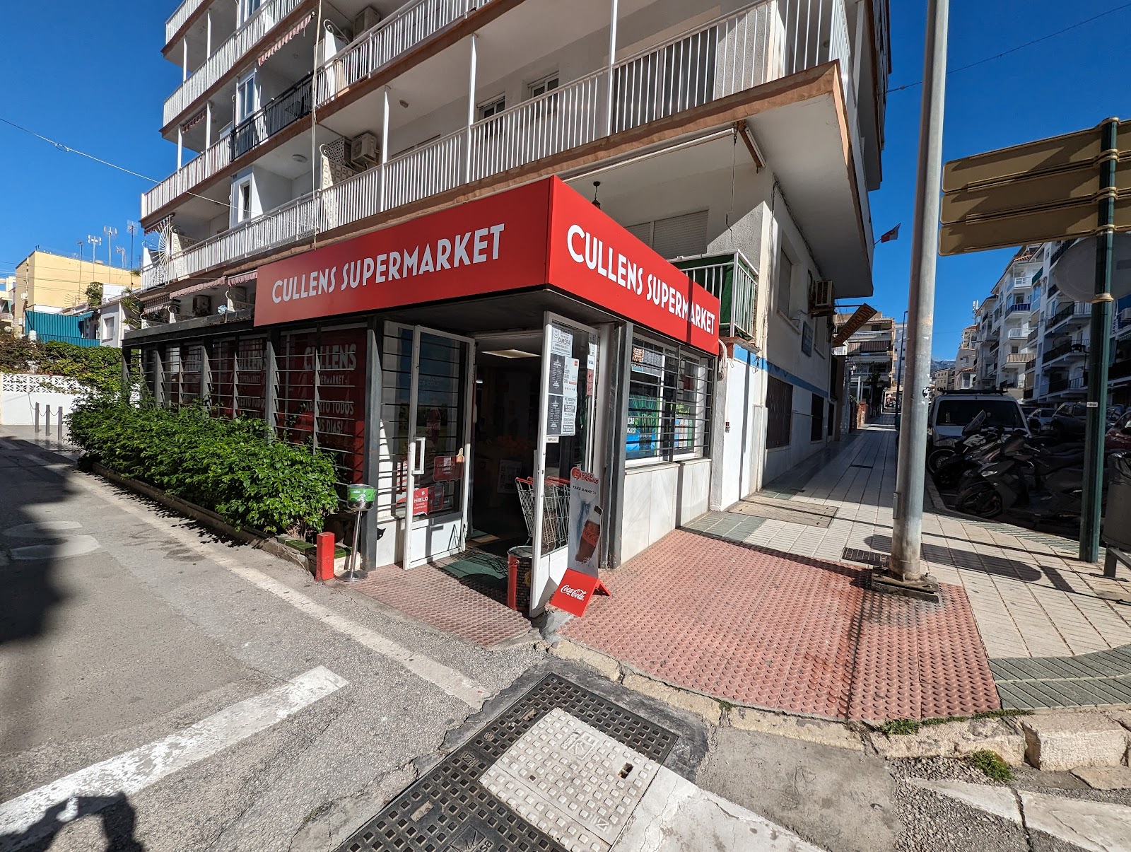 Cullens Supermarket